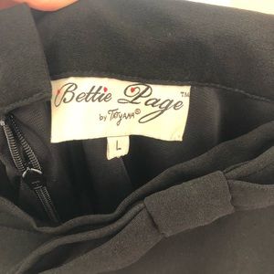 50s inspired vintage skirt